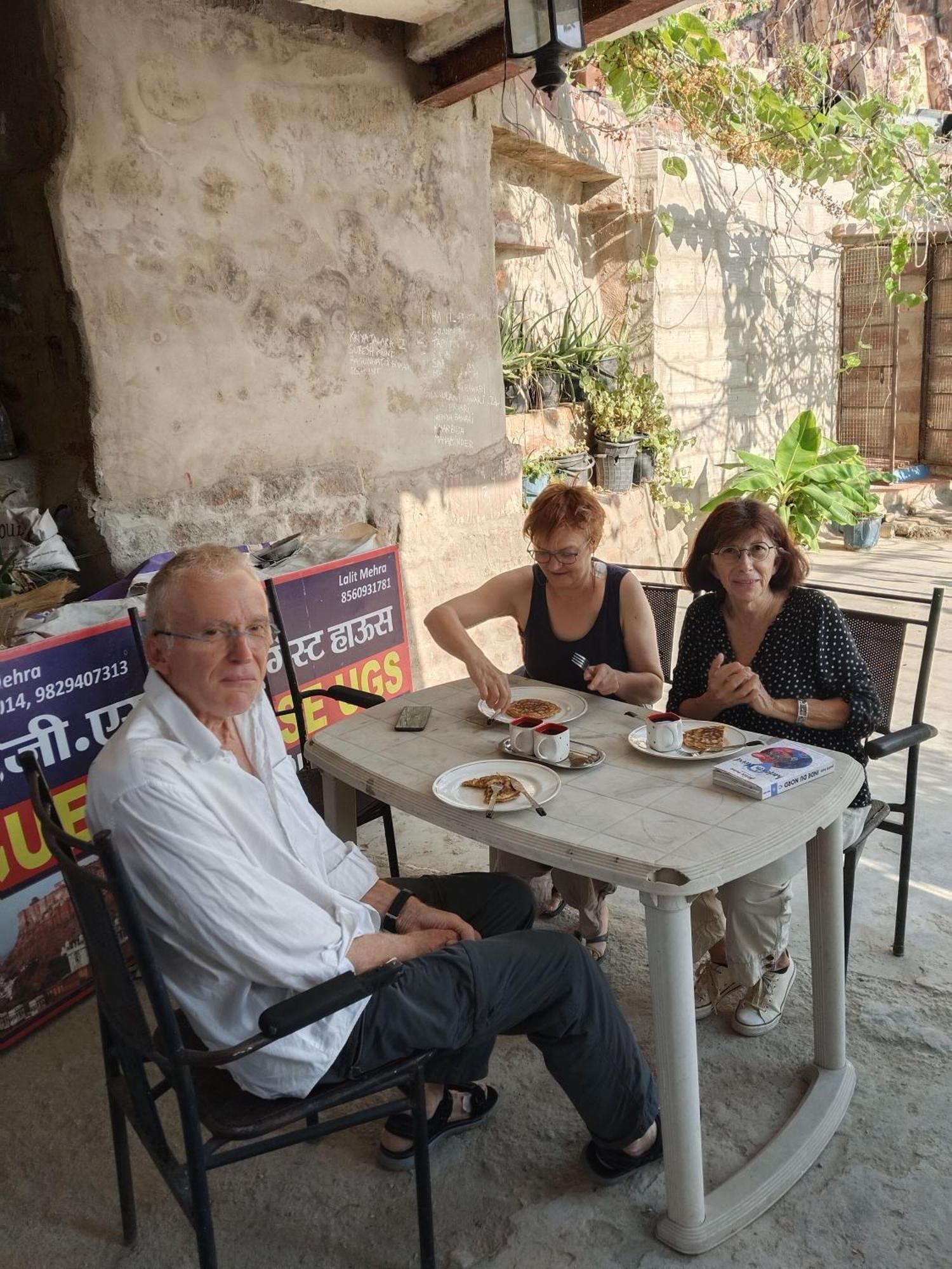 Ugs Guest House Τζοντχπούρ Εξωτερικό φωτογραφία